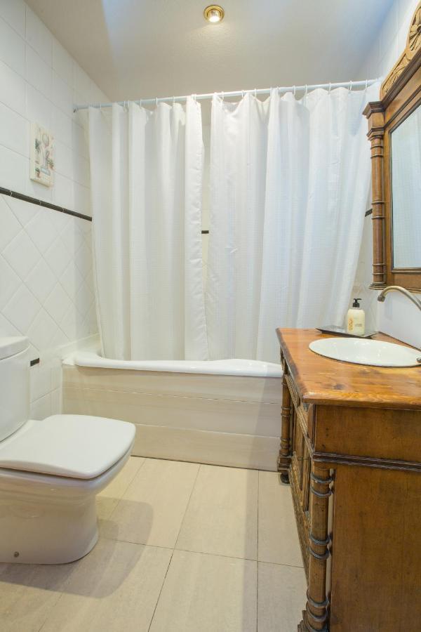 Apartamentos Turisticos Avila Villa Carmen I ภายนอก รูปภาพ
